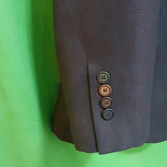 Blazer - Picture 5 of 6